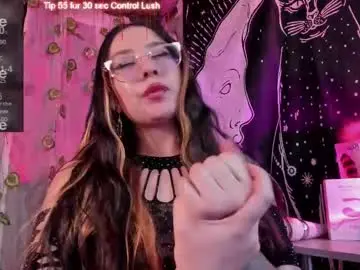 Chaturbate Live Sex Cam of mystikgoddess