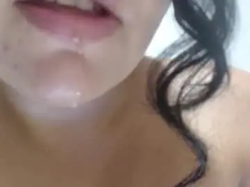 Chaturbate Live Sex Cam of natachaprinss22