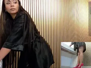 Chaturbate Live Sex Cam of lulu_072
