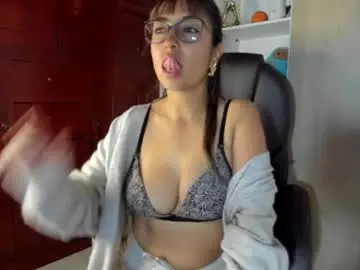 Chaturbate Sex Chat of isabella22_1