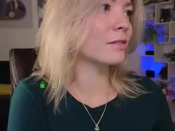 Chaturbate Best live sex cam show of julia_cute_