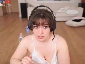 Chaturbate Adult Webcams of serareads