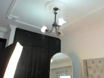 Chaturbate Live Sex Cam of gaia_rouge