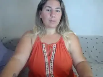 Chaturbate Sex Chat of chrystalbella
