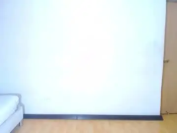 Chaturbate Live Sex Cam of ebony_sugar_mommy