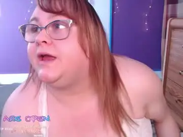 Chaturbate Best live sex cam show of sweetkiitty3