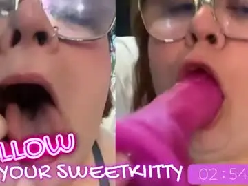 Chaturbate Best Webcam of sweetkiitty3