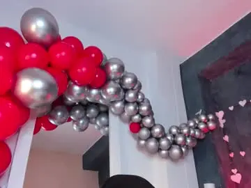 Chaturbate Live Sex Cam of gingermoon_