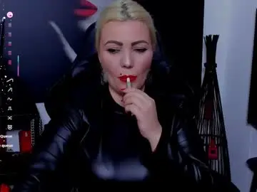 Chaturbate Live Sex of queencatsnow