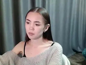 Chaturbate Adult Video Chat of sweetieee_kira