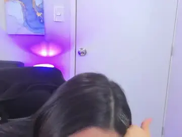 Chaturbate Sex Cam of chloe_walk_