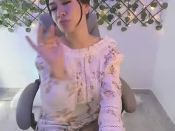 Chaturbate Watch Live Sex Cams of madeleine_w
