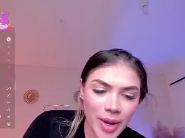 Chaturbate Private Sex Chat of sofia_velvetx