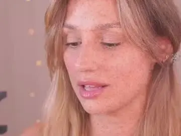 Chaturbate Watch Live Sex Cams of artease