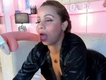 Chaturbate Watch Live Sex Cams of alondramontaner