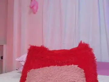 Chaturbate Nude Webcam of emy_cole1