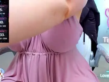 Chaturbate Free Live Porn of evelyne_rose