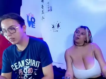 Chaturbate Live Sex Cam of husbands_horny