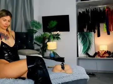 Chaturbate Free Porn Cam of inviting_tina