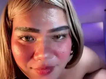 Chaturbate Live Sex Cam of urasian_pampelatch