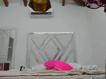 Chaturbate Nude Webcam of madiisson_scott