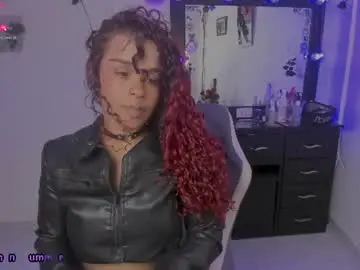 Chaturbate Sex Chat of lips_sarasofia