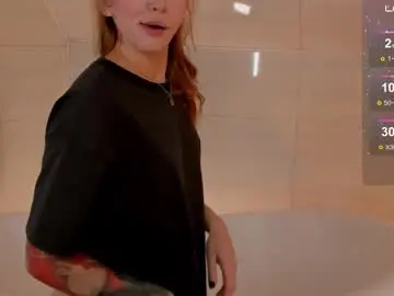 Chaturbate Watch Live Sex Cams of miss_redfox
