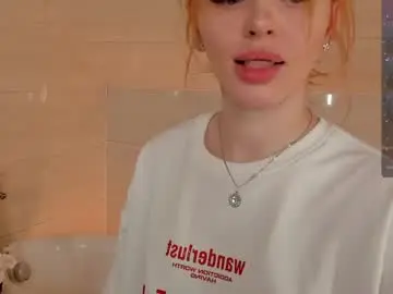 Chaturbate Free Porn Cam of miss_redfox