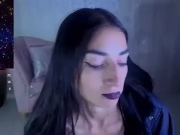 Chaturbate Live Sex Cam of maily_a_