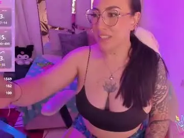 Chaturbate Live Sex Cam of _briigite