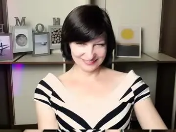 Chaturbate Sex Cam of angelinalov_