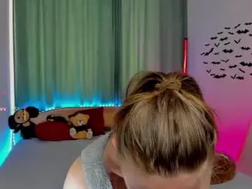 Chaturbate Sex Chat of teaseme_bella