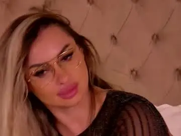 Chaturbate Adult Video Chat of denisseperry