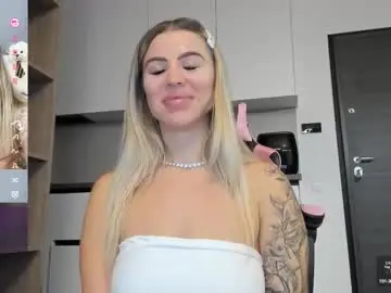 Chaturbate Best live sex cam show of megan_ros_