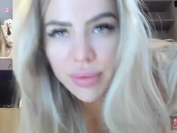 Chaturbate Best live sex cam show of megan_ros_