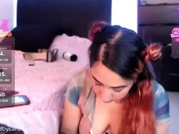 Chaturbate Live Sex Cam of carolinasweet33
