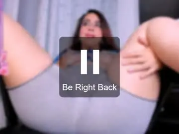 Chaturbate Watch Live Sex Cams of carolinasweet33