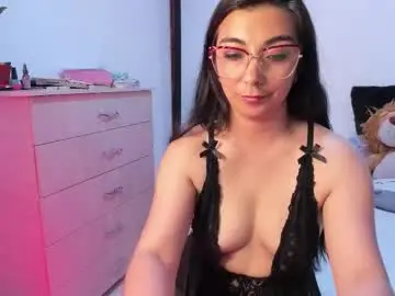 Chaturbate Nude Webcam of karla_hernandez