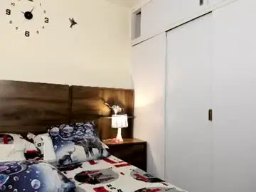 Chaturbate Live Sex Cam of hanny_13