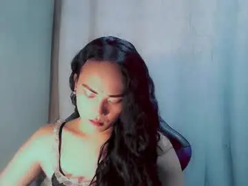 Chaturbate Live Sex Cam of fuckingjoy07