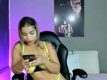 Chaturbate Adult Webcam of lola_red956680