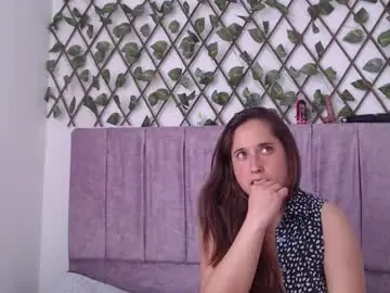 Chaturbate Live Sex Cam of afroditawhispers