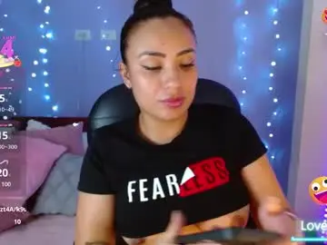 Chaturbate Free Porn Cam of paulina_galvis2700