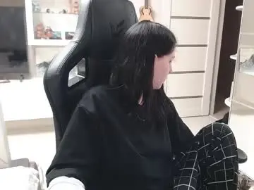 Chaturbate Live Sex Cam of irwi_tomboy