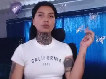 Chaturbate Adult Video Chat of ema_ploxx