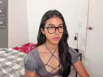 Chaturbate Sex Chat of mazikeen_18