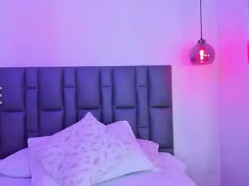 Chaturbate Best live sex cam show of naomijenner_