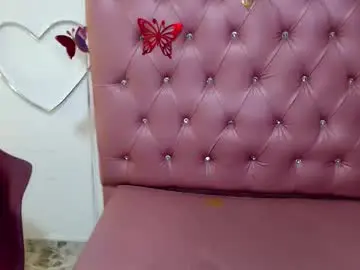 Chaturbate Live Sex Cam of mia_tentation