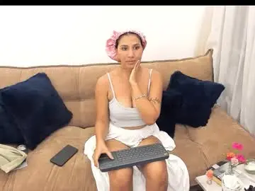 Chaturbate Nude Webcam of mallory_04