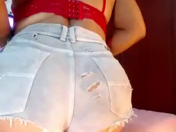 Chaturbate Nude Webcam of curvybombom